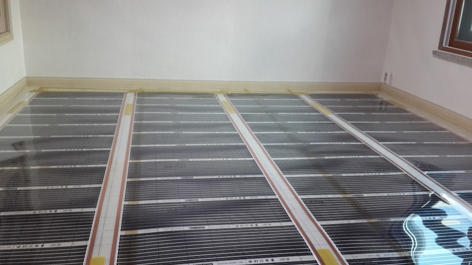 2038599400_qYsR2yh7_4b7c16d8b86252d4f188e86e4e53150e023a684b.jpg 이미지크게보기